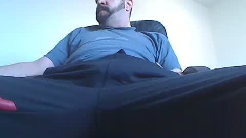 Snapshot of serato80 chatting on September 18, 2025, 8:49 am serato online show from September 18, 2025, 8:49 am