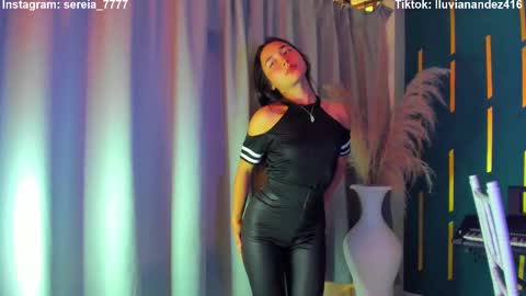 sereia_7777 online show from February 28, 2025, 10:28 pm