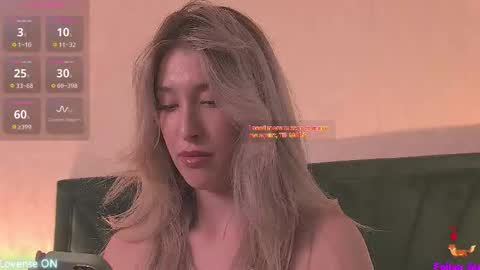 Serena online show from October 10, 2025, 2:38 pm