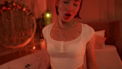 serena_waldarf online show from September 9, 2025, 4:17 pm