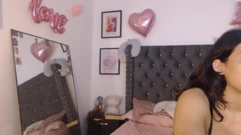 Snapshot of serenaroussee chatting on March 9, 2025, 1:56 am sararoussee online show from March 9, 2025, 1:56 am