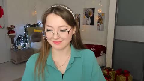 Ophelia online show from January 13, 2025, 10:03 am