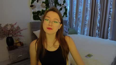 Ophelia online show from January 14, 2025, 3:53 am