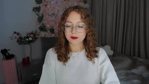 Ophelia online show from September 13, 2025, 4:18 pm