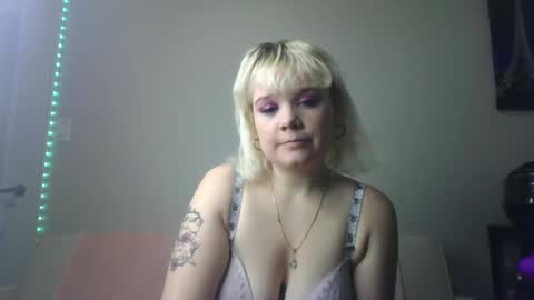 serenityfaith1 online show from January 16, 2025, 3:56 am