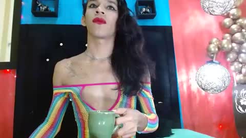 Snapshot of serenityroche chatting on January 8, 2025, 11:32 am serenityroche online show from January 8, 2025, 11:32 am