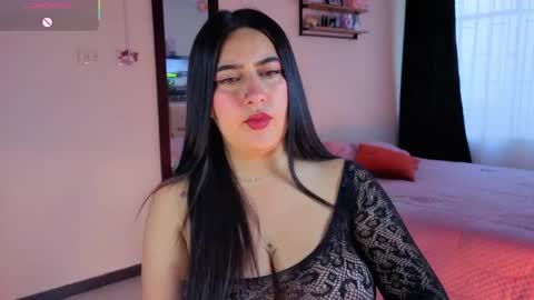 Serenna Cruz online show from April 20, 2026, 8:54 pm