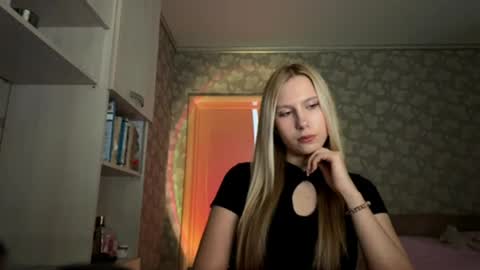 Sofia online show from May 29, 2026, 5:27 am