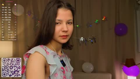 Snapshot of serinazele chatting on May 31, 2026, 6:31 pm Melissa online show from May 31, 2026, 6:31 pm