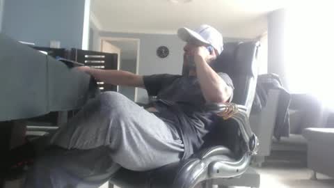 hetero serio discreto online show from February 14, 2025, 5:25 pm