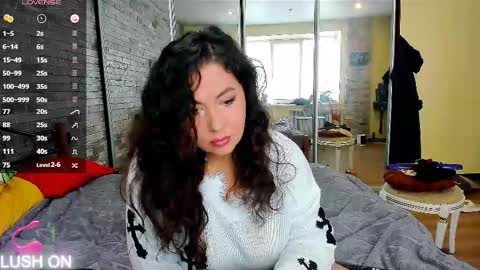 Snapshot of serpenttempter88 chatting on October 31, 2025, 8:15 am VIOLA online show from October 31, 2025, 8:15 am