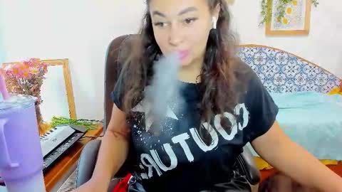 Snapshot of serpenttempter88 chatting on November 10, 2025, 7:51 am VIOLA online show from November 10, 2025, 7:51 am