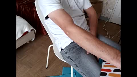 Snapshot of serpenttiin chatting on October 25, 2025, 8:55 am serpenttiin online show from October 25, 2025, 8:55 am