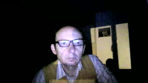 Snapshot of serrano49 chatting on October 25, 2025, 6:02 pm serrano49 online show from October 25, 2025, 6:02 pm