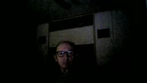 Snapshot of serrano49 chatting on October 29, 2025, 7:04 pm serrano49 online show from October 29, 2025, 7:04 pm