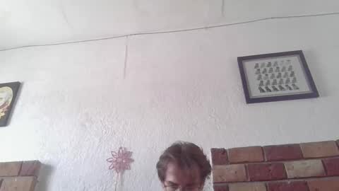 Snapshot of servandomier chatting on September 17, 2025, 6:42 pm mier online show from September 17, 2025, 6:42 pm