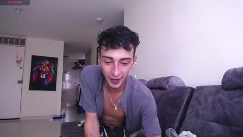 Snapshot of seth_swet chatting on September 23, 2025, 5:38 pm seth online show from September 23, 2025, 5:38 pm