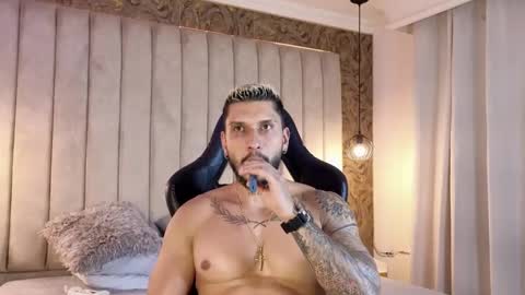 Snapshot of seth_vega_ chatting on January 31, 2025, 11:35 pm HEY IM SETH online show from January 31, 2025, 11:35 pm