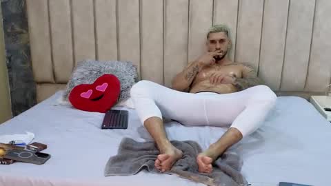 Snapshot of seth_vega_ chatting on March 12, 2025, 8:31 pm HEY IM SETH online show from March 12, 2025, 8:31 pm