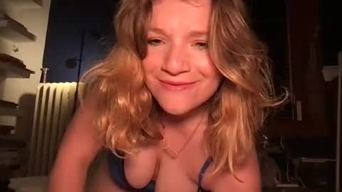 Snapshot of seturselfonfyre chatting on October 18, 2025, 6:16 am seturselfonfyre online show from October 18, 2025, 6:16 am