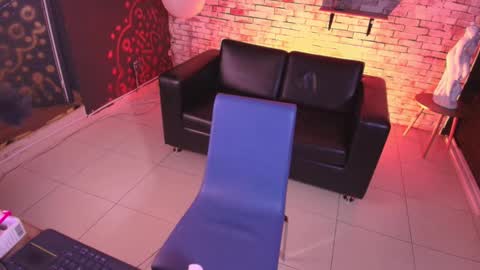 seven_blue online show from January 15, 2026, 7:06 pm