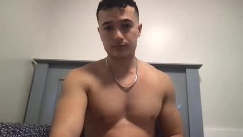 seveninchsteve_ online show from February 7, 2025, 9:15 pm