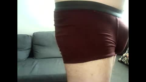 sex81a online show from May 19, 2026, 7:58 am