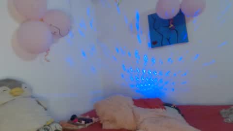 Snapshot of sex_forever77 chatting on November 19, 2025, 2:11 am Karol y antony online show from November 19, 2025, 2:11 am