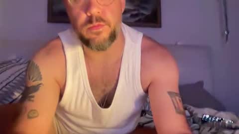 sexbeacon online show from May 28, 2026, 5:49 am