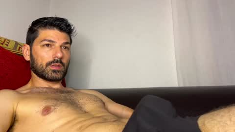 Snapshot of sexfriendch chatting on December 2, 2024, 5:59 am Lucenzo online show from December 2, 2024, 5:59 am