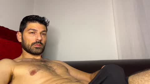 Snapshot of sexfriendch chatting on January 8, 2025, 3:51 am Lucenzo online show from January 8, 2025, 3:51 am