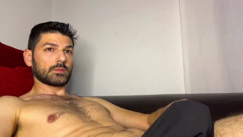 Snapshot of sexfriendch chatting on January 20, 2025, 4:34 pm Lucenzo online show from January 20, 2025, 4:34 pm