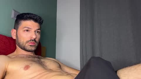 Snapshot of sexfriendch chatting on February 13, 2025, 12:24 am Lucenzo online show from February 13, 2025, 12:24 am