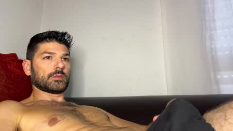 Snapshot of sexfriendch chatting on September 16, 2025, 2:29 pm Lucenzo online show from September 16, 2025, 2:29 pm