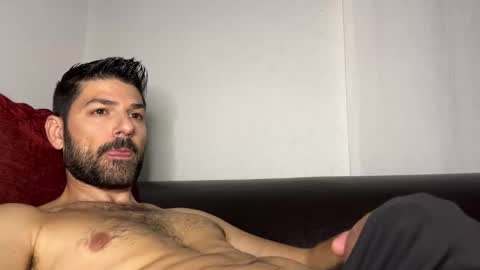 Snapshot of sexfriendch chatting on October 24, 2025, 2:41 am Lucenzo online show from October 24, 2025, 2:41 am