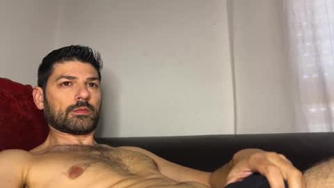 Lucenzo  online show from March 25, 2026, 9:04 am