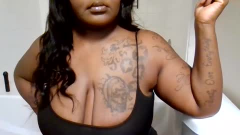 Snapshot of sexichocchic chatting on February 5, 2025, 1:00 pm sexichocchic online show from February 5, 2025, 1:00 pm