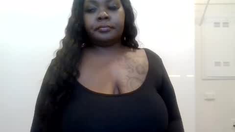 Snapshot of sexichocchic chatting on March 3, 2025, 12:04 am sexichocchic online show from March 3, 2025, 12:04 am