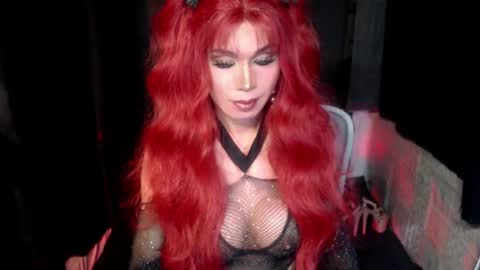 Snapshot of sexiest_asiants chatting on September 8, 2025, 8:41 pm nicole online show from September 8, 2025, 8:41 pm