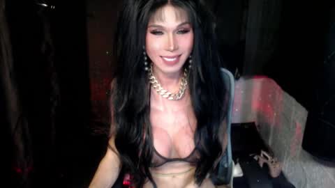 Snapshot of sexiest_asiants chatting on September 15, 2025, 9:37 pm nicole online show from September 15, 2025, 9:37 pm