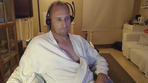 Snapshot of sexlobo1 chatting on January 14, 2025, 2:29 am Sexlobo online show from January 14, 2025, 2:29 am