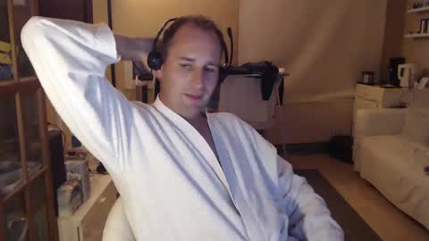 Snapshot of sexlobo1 chatting on February 2, 2025, 12:40 am Sexlobo online show from February 2, 2025, 12:40 am