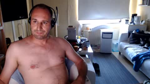 Sexlobo online show from August 3, 2026, 1:38 pm