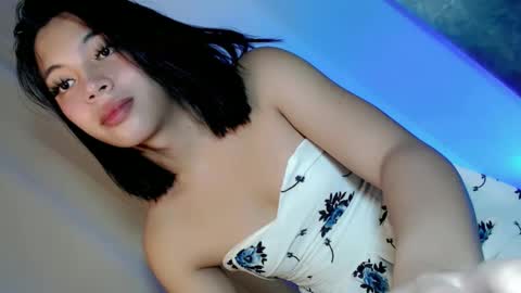 Snapshot of sexlovergirl_soffy chatting on March 6, 2025, 11:09 pm call me sofia online show from March 6, 2025, 11:09 pm