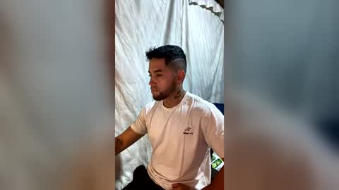 sexmuscle17 online show from July 17, 2026, 3:39 pm