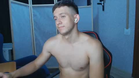 Snapshot of sexstivelove chatting on June 10, 2026, 7:35 pm sexstivelove online show from June 10, 2026, 7:35 pm