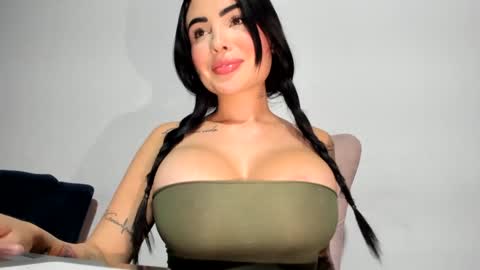 Snapshot of sexual_addiction chatting on October 16, 2025, 12:55 am SARA online show from October 16, 2025, 12:55 am