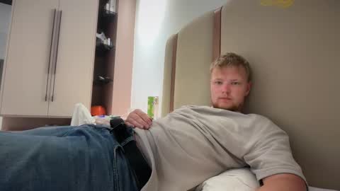 Max Leman online show from February 21, 2026, 8:21 pm