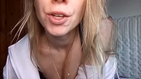 Snapshot of sexualangel chatting on March 5, 2026, 7:26 am Verona online show from March 5, 2026, 7:26 am