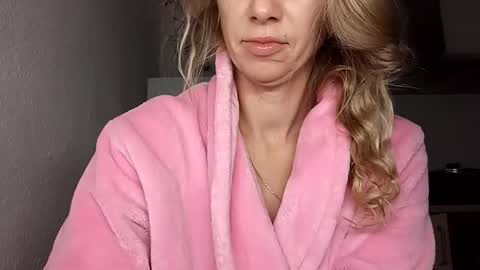 Snapshot of sexualangel chatting on May 12, 2026, 3:03 am Verona online show from May 12, 2026, 3:03 am